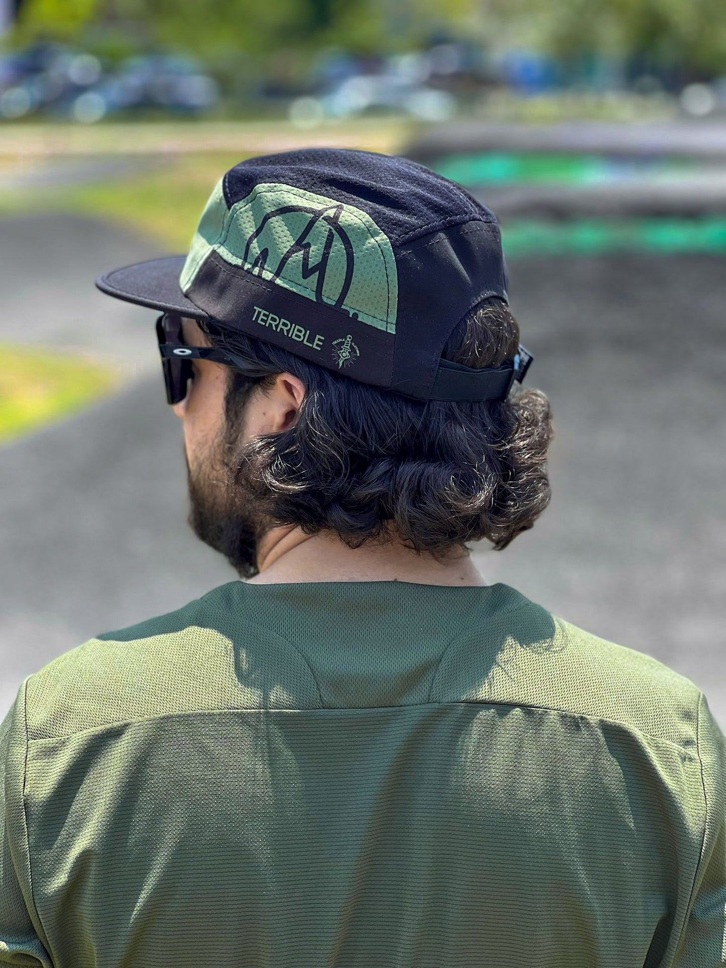 Live Fast Die Young cap