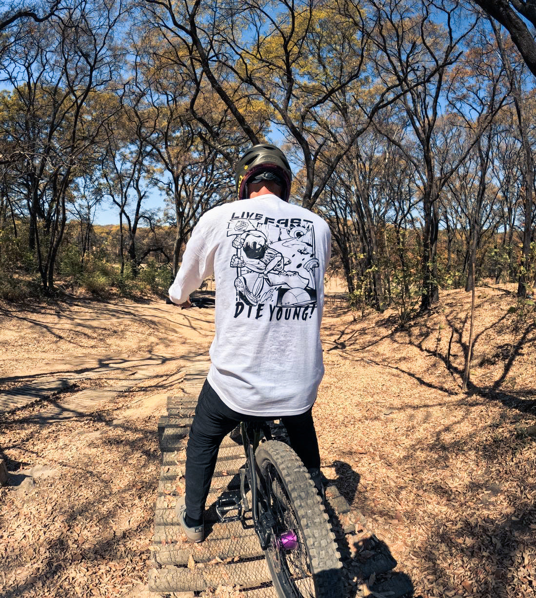 Live Fast Die Young Shirt