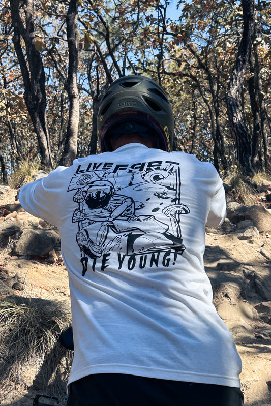 Live Fast Die Young Shirt