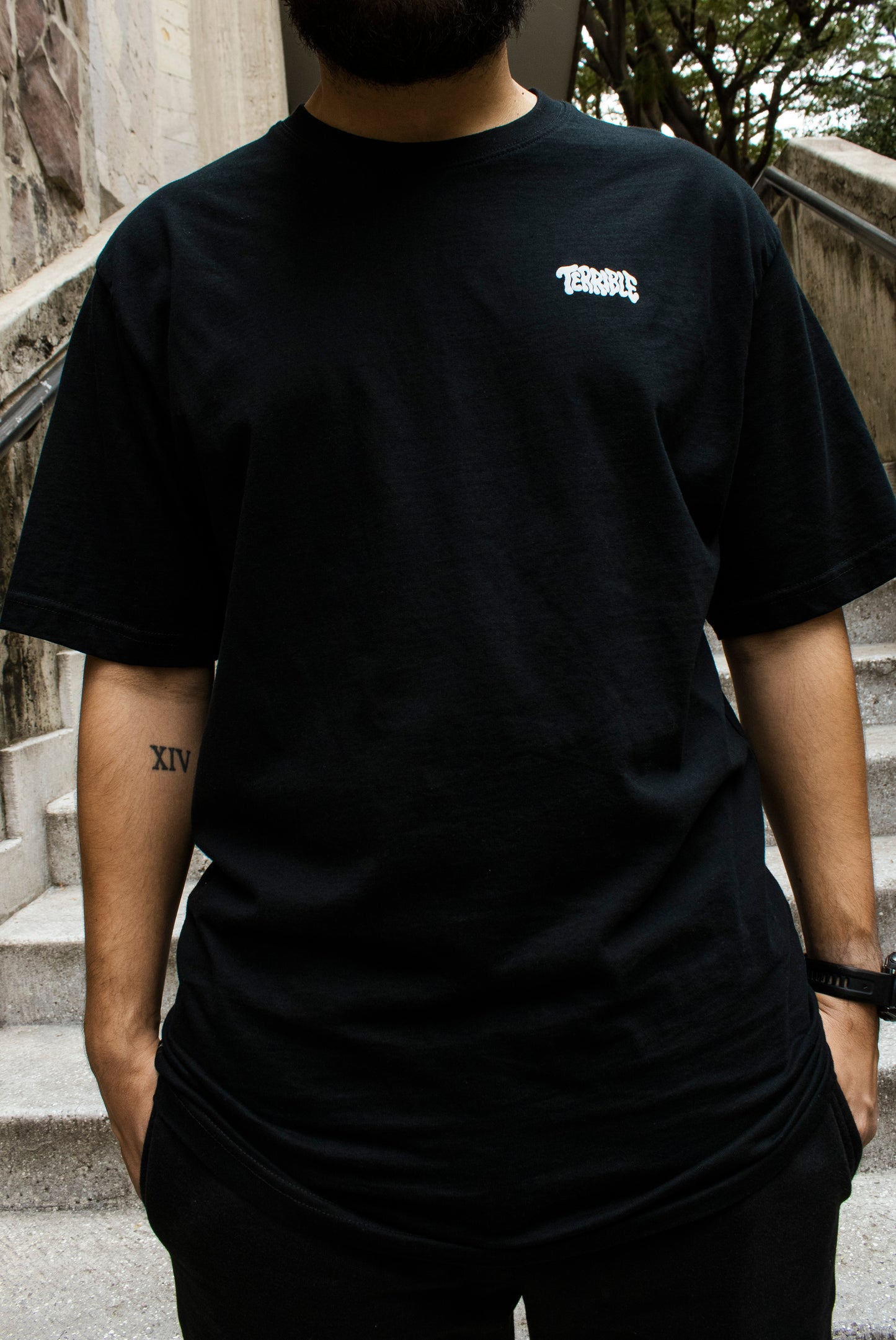 Playera Oversize Terrible